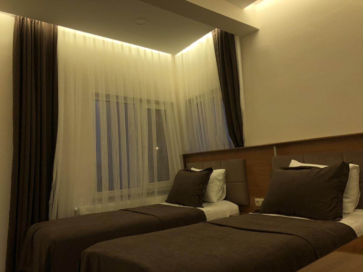 Gulistan Hotel Zara Exterior photo