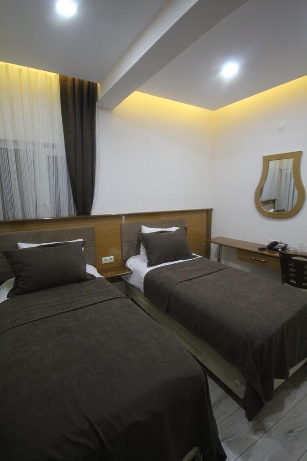Gulistan Hotel Zara Exterior photo
